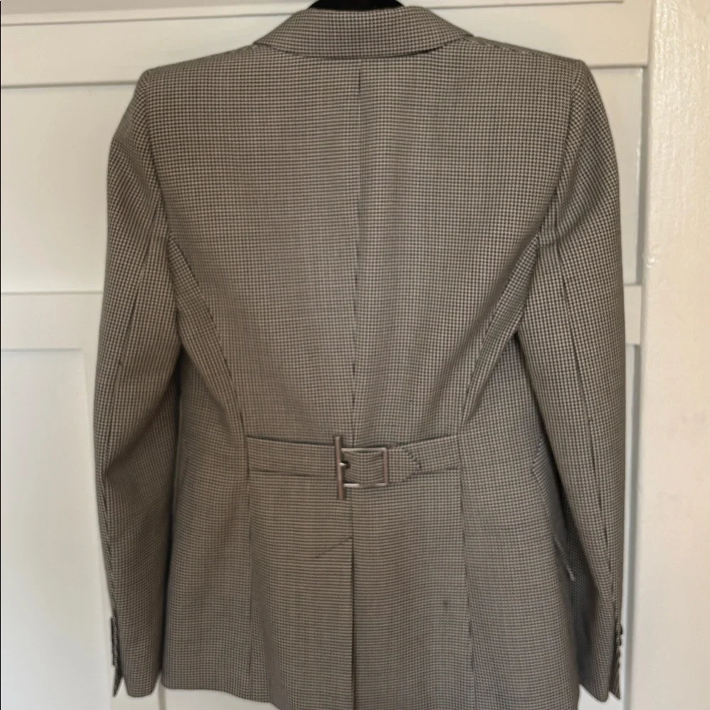 Alexander McQueen. Stunning Houndstooth Blazer. Impeccable like new condition. - Picture 8 of 16